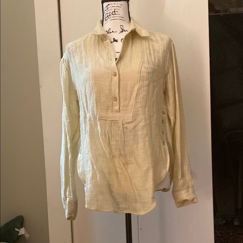 Women's Cream Button-Up Top